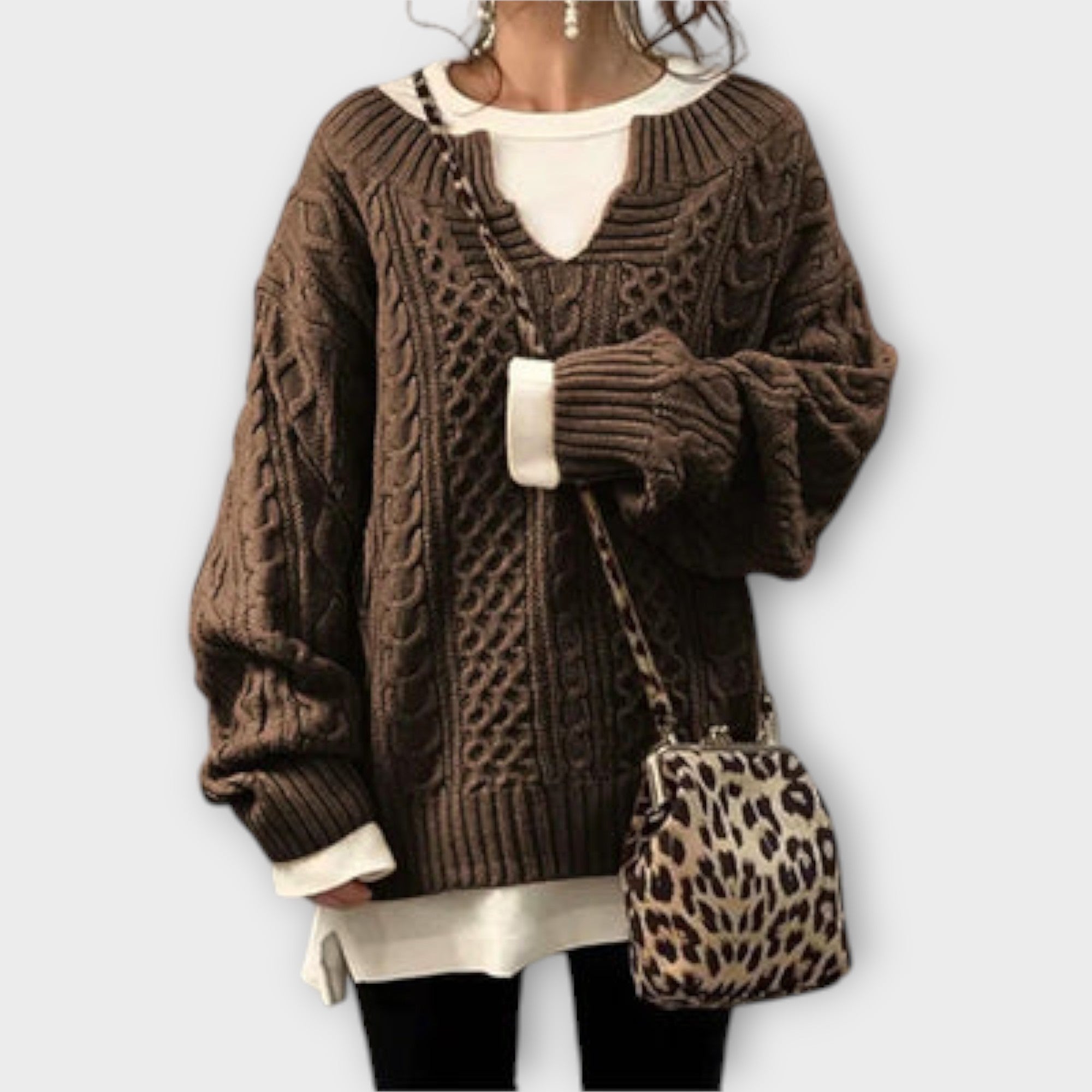 Veronika | Pletený Oversized Svetr s Klasickým Vzorem