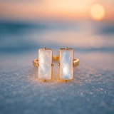 Zlatý prsten s měsíčním kamenem